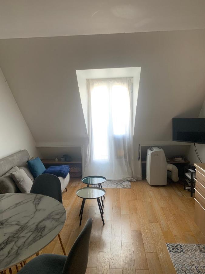 Confort Au Coeur De 8e, 5e Etage Avec Ascenseur Appartamento *